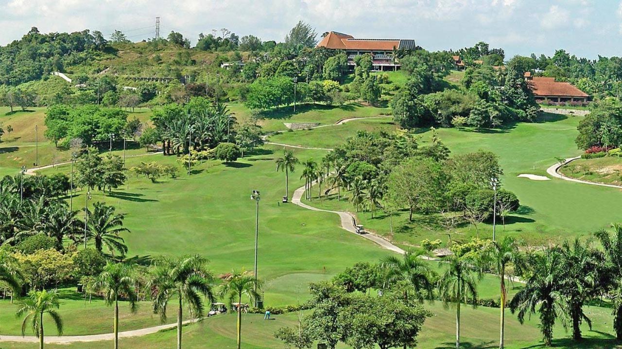 Putra 1 Pool Homestay Bandar Seri Putra Kampong Sungai Buah المظهر الخارجي الصورة